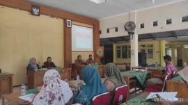 Kaur Tata Laksana Mertelu Ikuti Sosialisasi Perbup Administrasi Pemerintahan Kalurahan